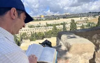 reading the Bible in Jerusalem